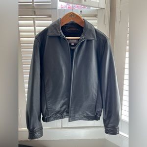 Wilson’s leather jacket medium